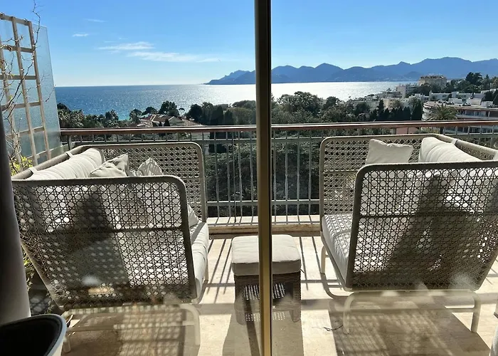 Blue Riviera Luxe Cannes